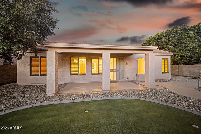 260 S YALE Court, Gilbert, AZ 85296