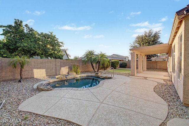260 S YALE Court, Gilbert, AZ 85296