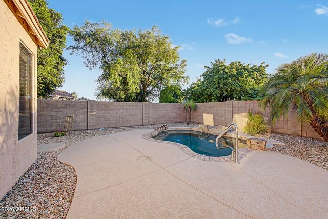 260 S YALE Court, Gilbert, AZ 85296