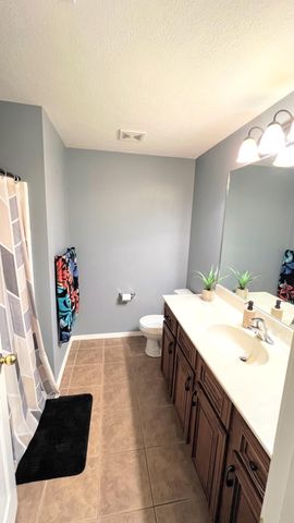 1103 Aaron Avenue, Monett, MO 65708