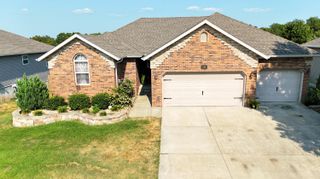 1103 Aaron Avenue, Monett, MO 65708
