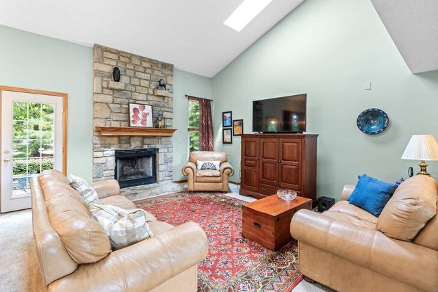 325 Paynes Depot Court, Powell, OH 43065