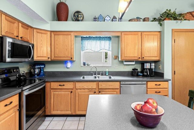 325 Paynes Depot Court, Powell, OH 43065