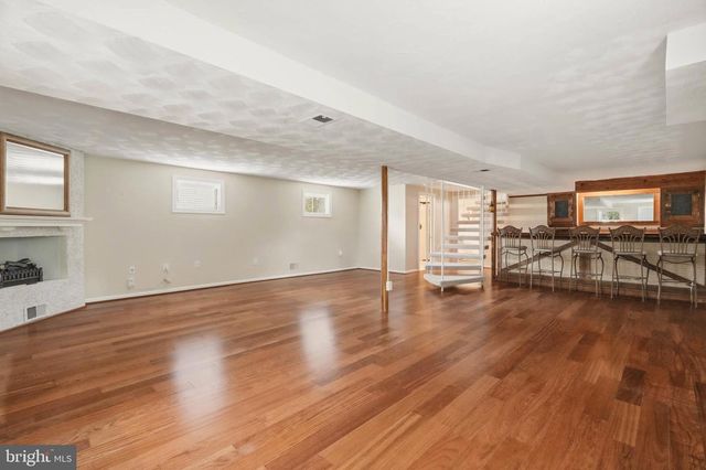 15605 BOND MILL RD, Laurel, MD 20707