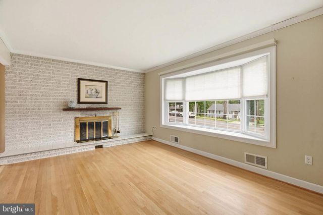 15605 BOND MILL RD, Laurel, MD 20707