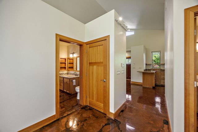 130 Westwood Street, Ashland, OR 97520