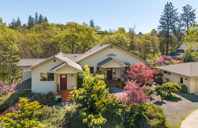 130 Westwood Street, Ashland, OR 97520