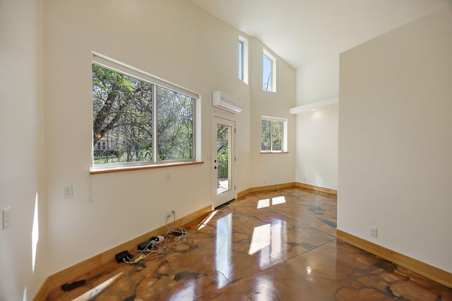 130 Westwood Street, Ashland, OR 97520