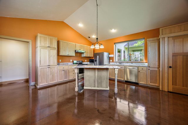 130 Westwood Street, Ashland, OR 97520