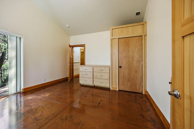 130 Westwood Street, Ashland, OR 97520