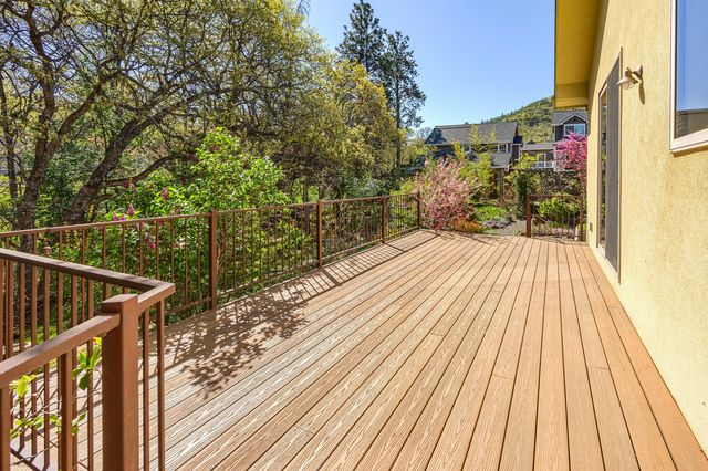 130 Westwood Street, Ashland, OR 97520