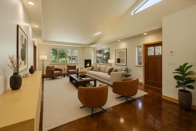 130 Westwood Street, Ashland, OR 97520
