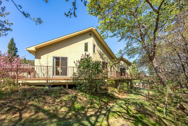 130 Westwood Street, Ashland, OR 97520