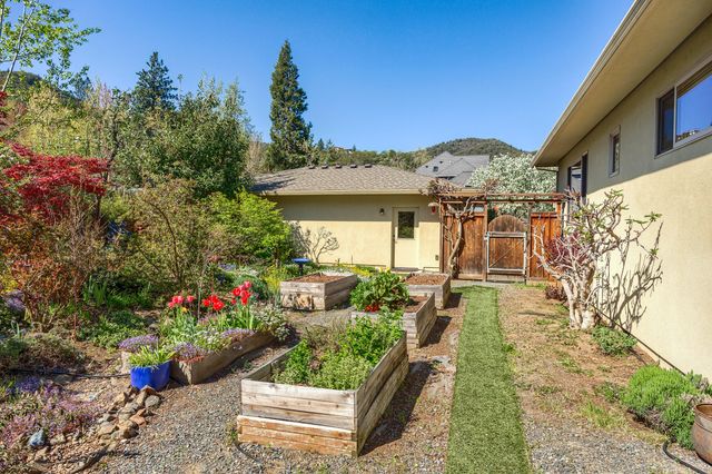 130 Westwood Street, Ashland, OR 97520