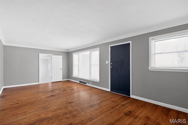 6801 Knoll Avenue, Berkeley, MO 63134