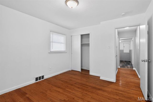 6801 Knoll Avenue, Berkeley, MO 63134