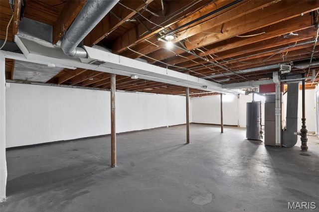 6801 Knoll Avenue, Berkeley, MO 63134