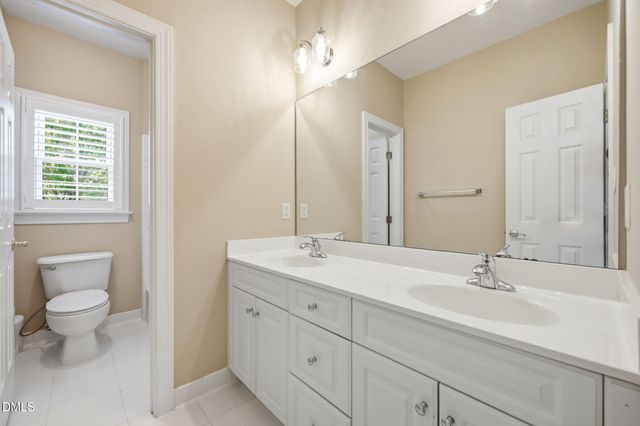 807 Carpenter Town Lane, Cary, NC 27519