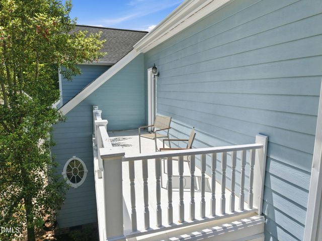807 Carpenter Town Lane, Cary, NC 27519