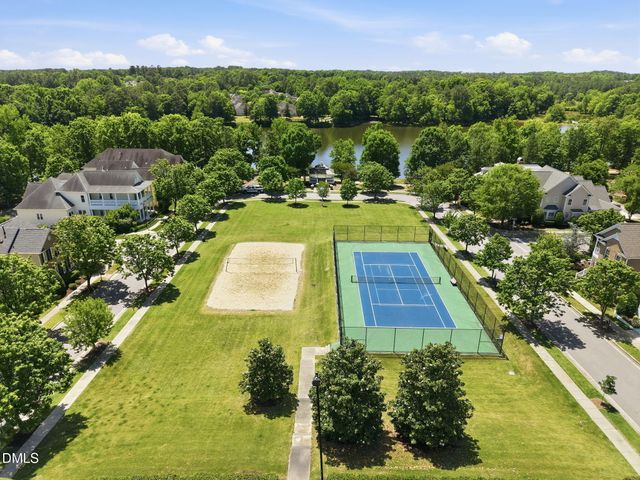 807 Carpenter Town Lane, Cary, NC 27519