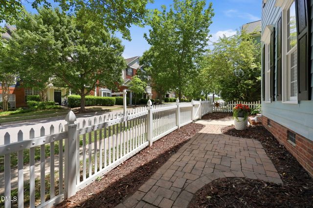 807 Carpenter Town Lane, Cary, NC 27519