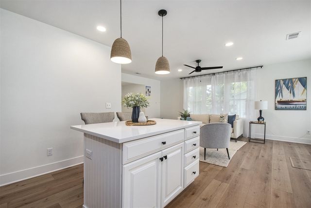 121 S Barker Street, New Buffalo, MI 49117