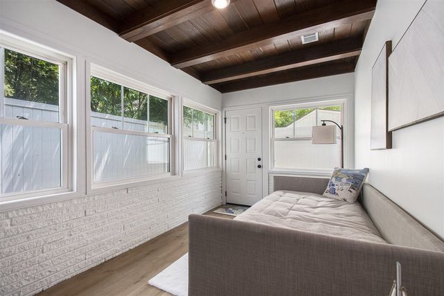 121 S Barker Street, New Buffalo, MI 49117