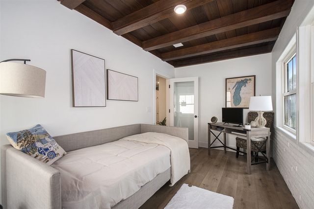 121 S Barker Street, New Buffalo, MI 49117