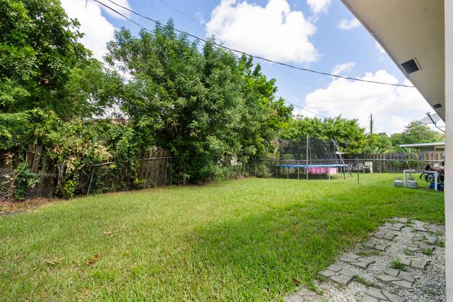4108 NW 79th Avenue 1, Coral Springs, FL 33065