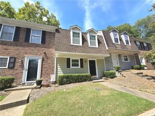227 Quail Run, Roswell, GA 30076