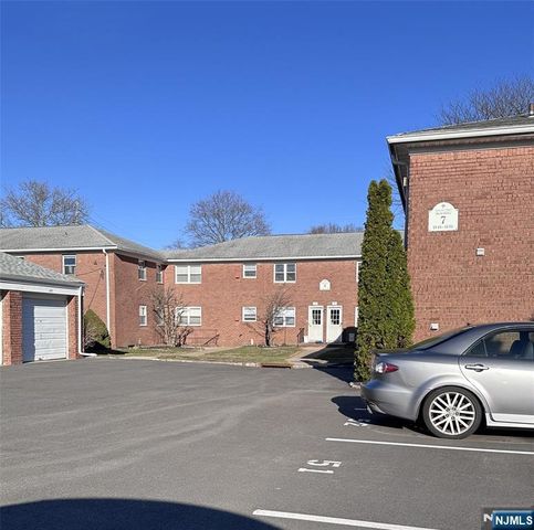 1163 Valley Road 18, Wayne, NJ 07470