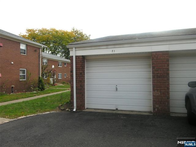 1163 Valley Road 18, Wayne, NJ 07470