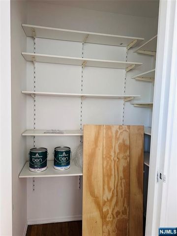 1163 Valley Road 18, Wayne, NJ 07470