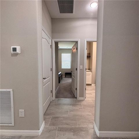 4028 E Hampton CIR, Alva, FL 33920