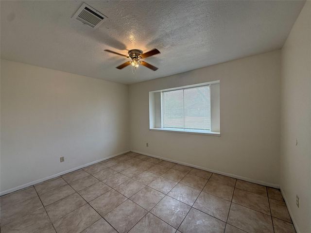 4223 Steep Rock Drive, Pasadena, TX 77504