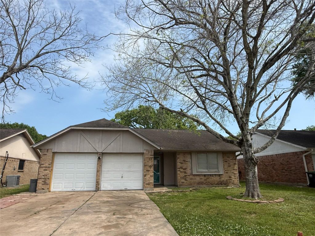 4223 Steep Rock Drive, Pasadena, TX 77504