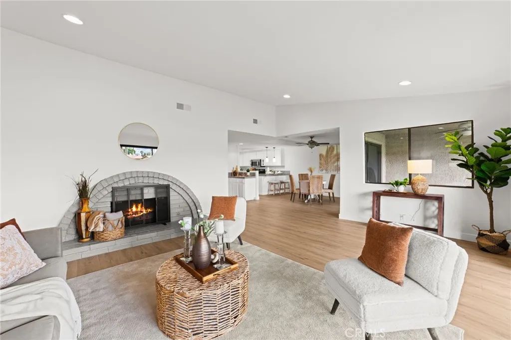 81 Camino Arroyo South, Palm Desert, CA 92260