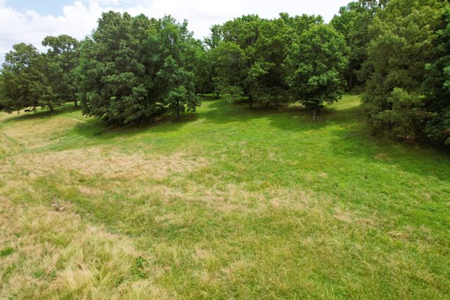 0 Crowder Rd, Lawrenceburg, TN 38464