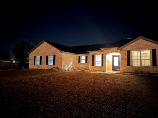 9812 Southshore DR, Salado, TX 76571