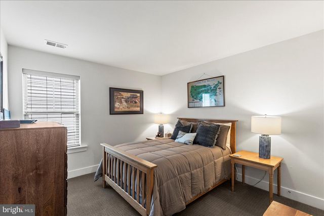 18 BROOMSEDGE LN, Gettysburg, PA 17325
