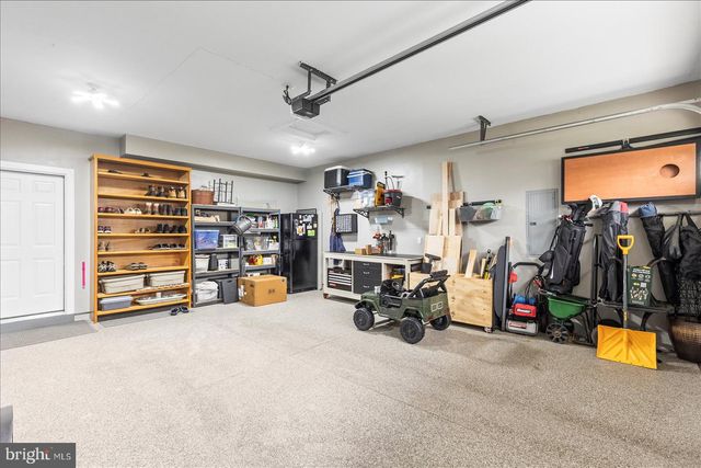 18 BROOMSEDGE LN, Gettysburg, PA 17325