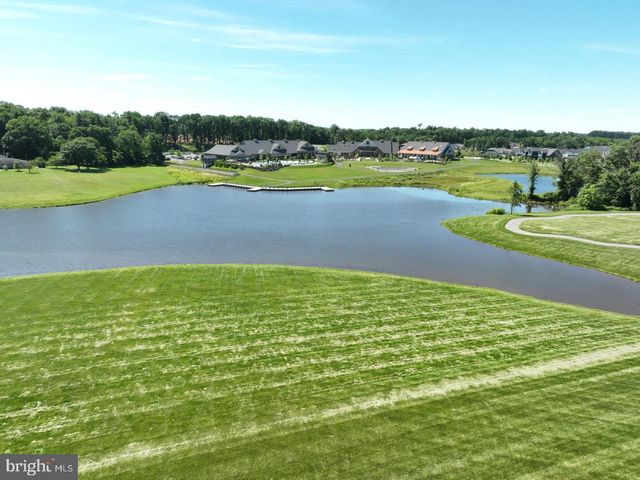18 BROOMSEDGE LN, Gettysburg, PA 17325