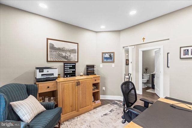 18 BROOMSEDGE LN, Gettysburg, PA 17325