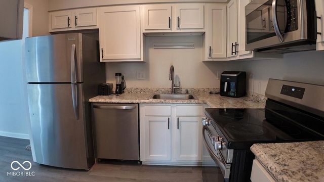 5938 Deerwood, Indianapolis, IN 46254