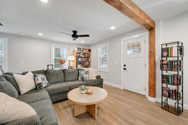 8 Lamoille Terrace, Milton, VT 05468