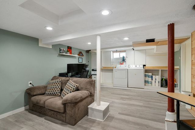 8 Lamoille Terrace, Milton, VT 05468