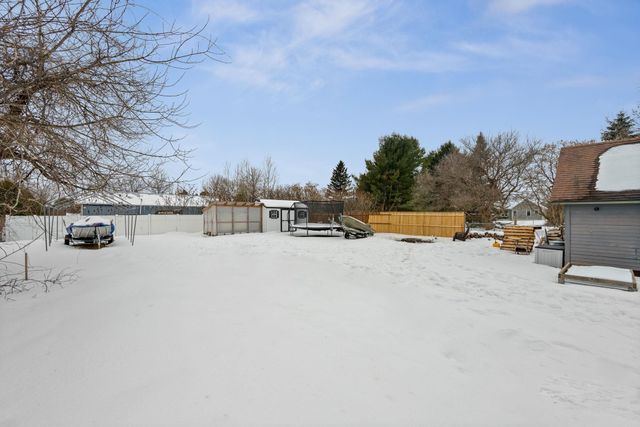 8 Lamoille Terrace, Milton, VT 05468