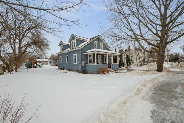 8 Lamoille Terrace, Milton, VT 05468