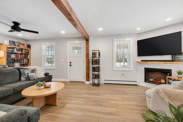 8 Lamoille Terrace, Milton, VT 05468