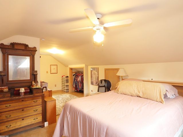 19904 Wakenden Street, Redford Twp, MI 48240